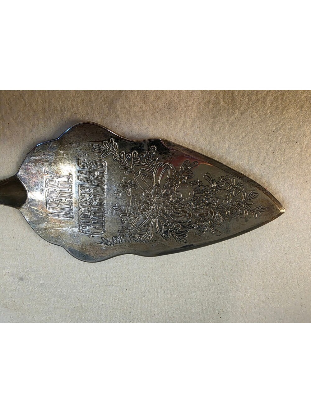 Vintage 1992 International Silver Merry Christmas Silverplate Pie Cake Server